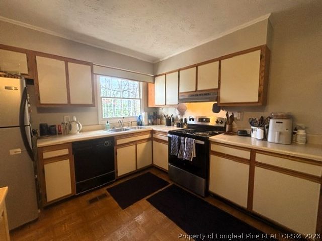 731 Ashbrook Road, Fayetteville, NC 28314