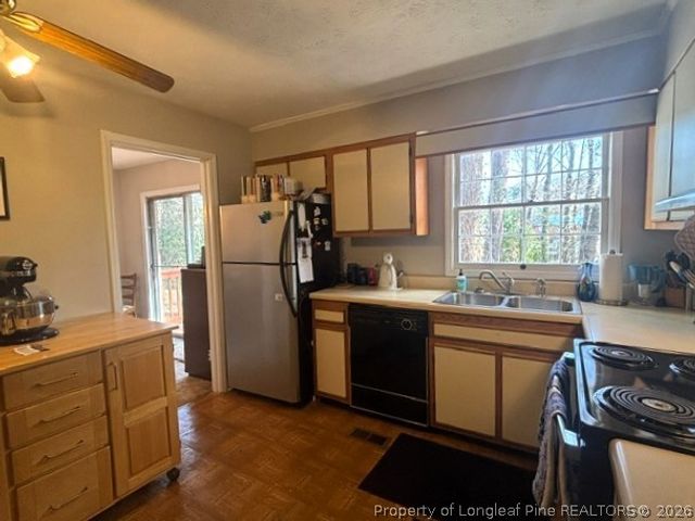 731 Ashbrook Road, Fayetteville, NC 28314