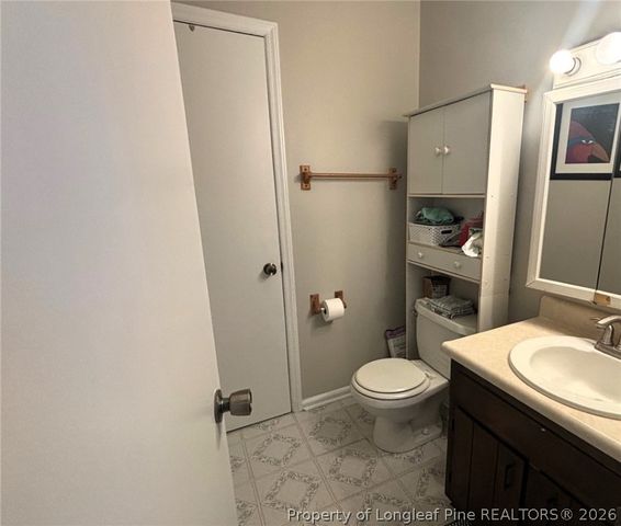 731 Ashbrook Road, Fayetteville, NC 28314