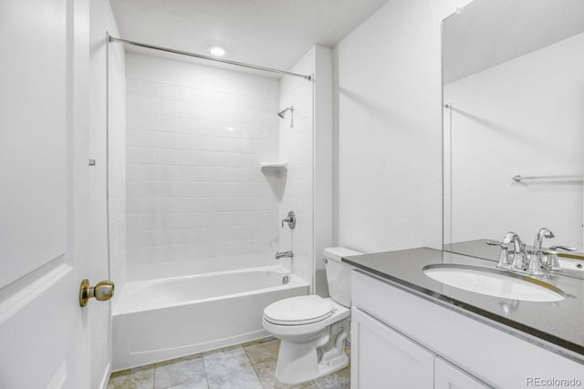 3005 Ironton Drive, Loveland, CO 80538