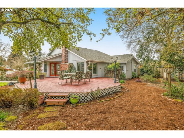 1826 Ne 153RD St, Vancouver, WA 98686