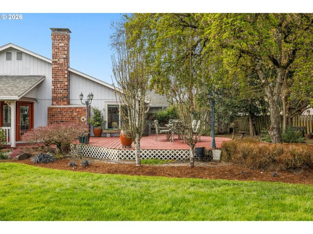 1826 Ne 153RD St, Vancouver, WA 98686