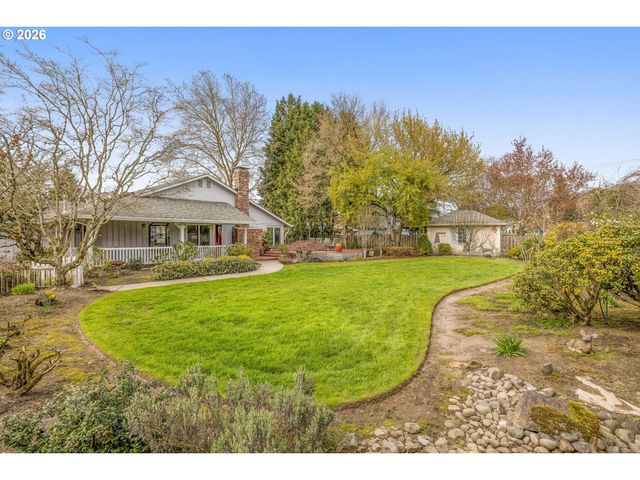 1826 Ne 153RD St, Vancouver, WA 98686