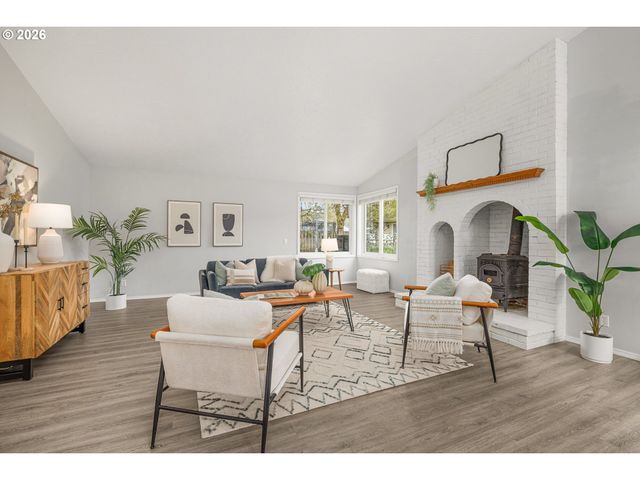 1826 Ne 153RD St, Vancouver, WA 98686