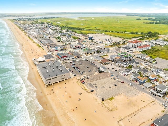 2 Old County Rd 11, Salisbury, MA 01952