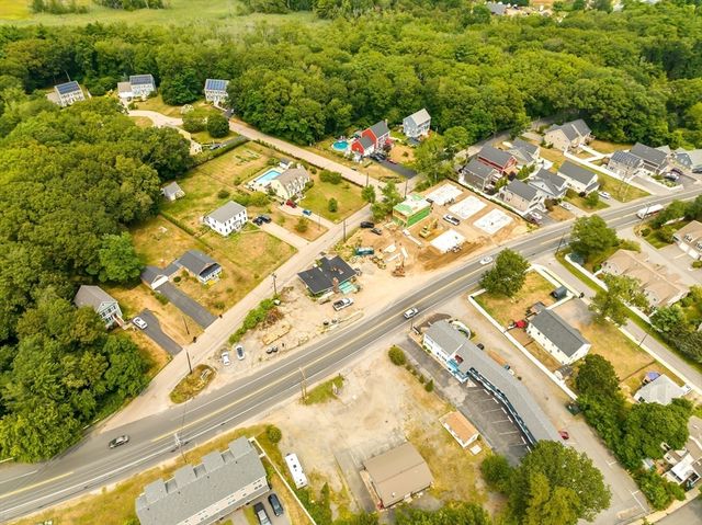 2 Old County Rd 11, Salisbury, MA 01952