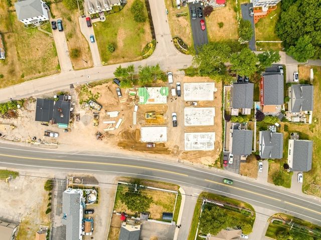 2 Old County Rd 11, Salisbury, MA 01952