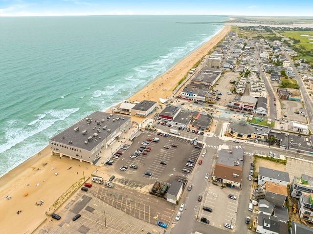 2 Old County Rd 11, Salisbury, MA 01952