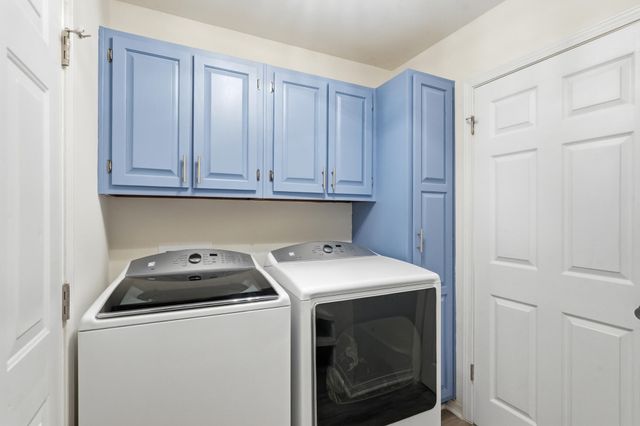 210 Wynnehaven Beach Road, Mary Esther, FL 32569