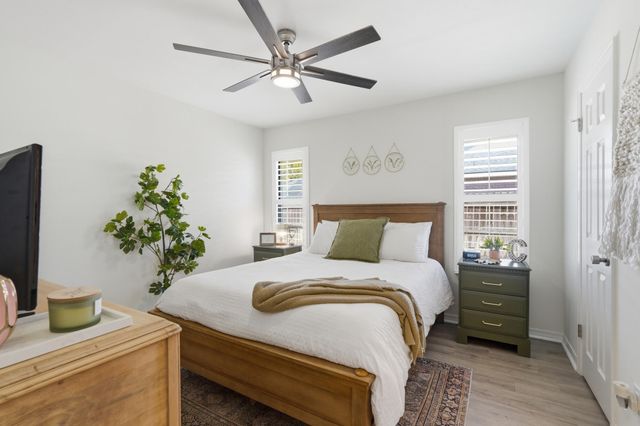 210 Wynnehaven Beach Road, Mary Esther, FL 32569