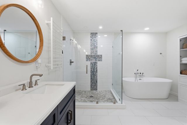 210 Wynnehaven Beach Road, Mary Esther, FL 32569