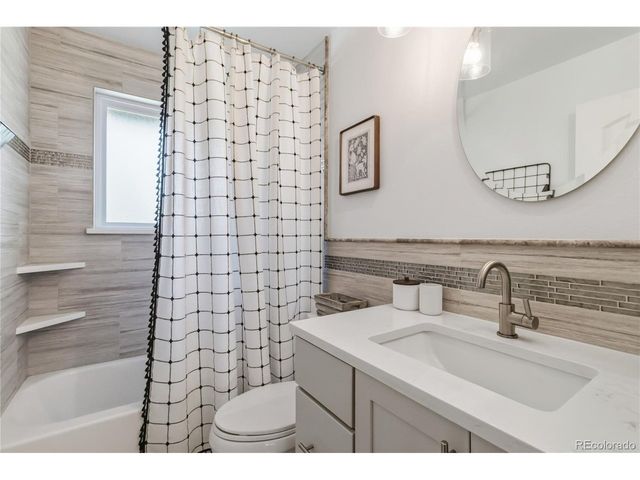 6962 S Cherokee St, Littleton, CO 80120