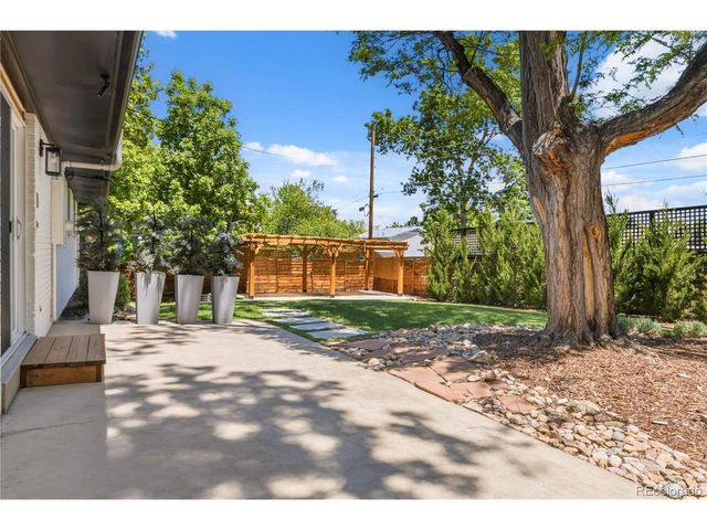 6962 S Cherokee St, Littleton, CO 80120