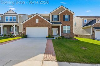 20975 Calabrese Drive, South Lyon, MI 48178