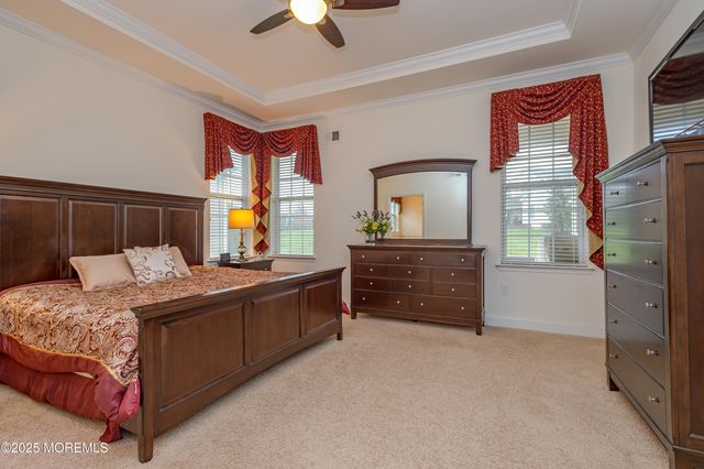 19 Masters Drive, Monroe, NJ 08831