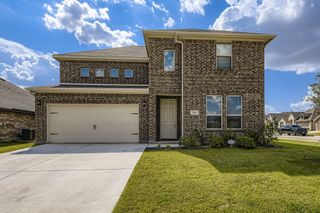 5961 Halls Lake Loop, Fort Worth, TX 76179