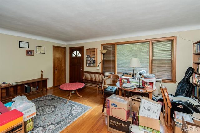 13204 Tablerock Drive, St Louis, MO 63122
