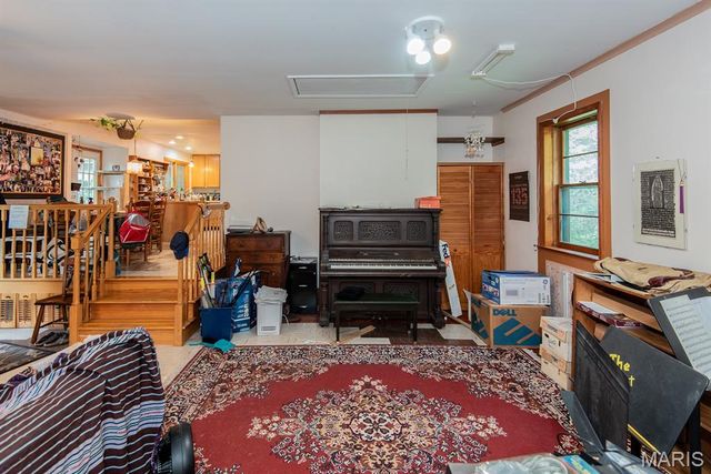 13204 Tablerock Drive, St Louis, MO 63122