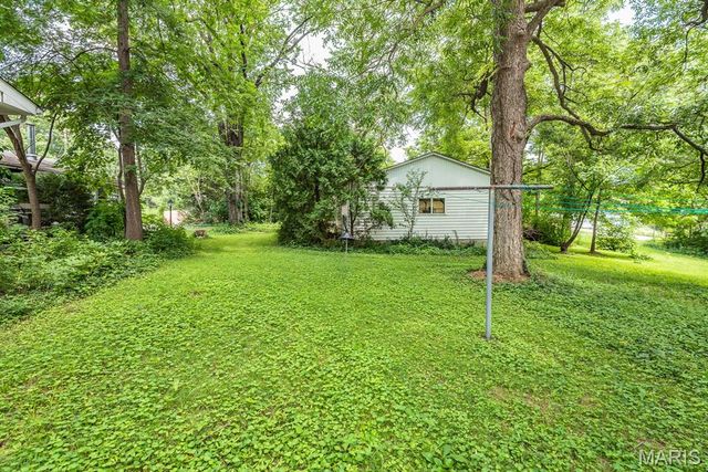 13204 Tablerock Drive, St Louis, MO 63122