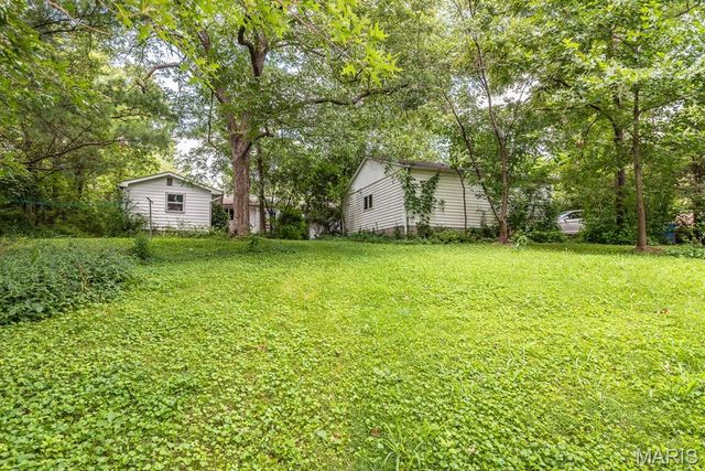 13204 Tablerock Drive, St Louis, MO 63122