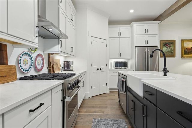 33 Cedar Summit, Marble Hill, GA 30148