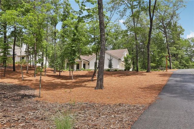 33 Cedar Summit, Marble Hill, GA 30148