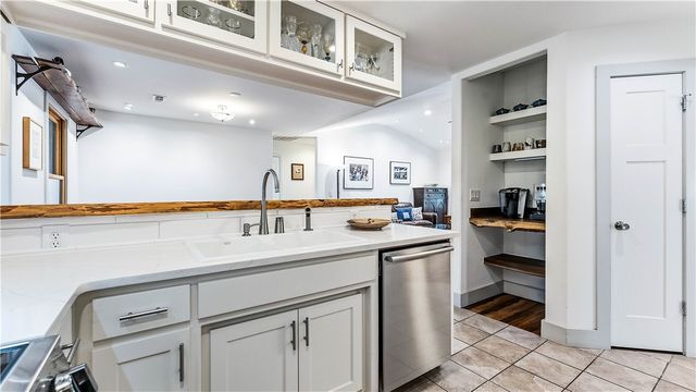 15791 Easterling Road, Pea Ridge, AR 72751