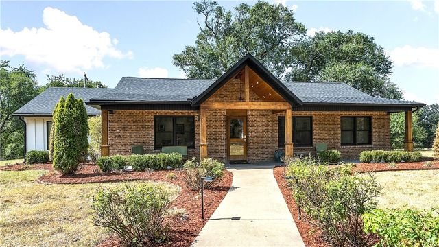 15791 Easterling Road, Pea Ridge, AR 72751
