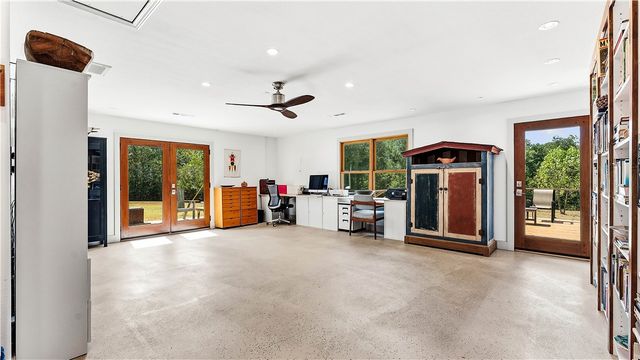 15791 Easterling Road, Pea Ridge, AR 72751