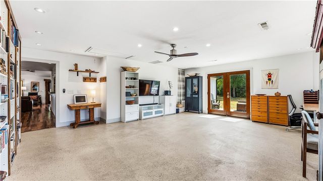 15791 Easterling Road, Pea Ridge, AR 72751