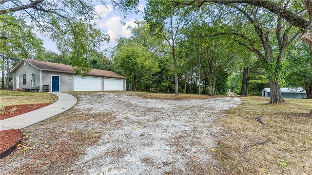 15791 Easterling Road, Pea Ridge, AR 72751