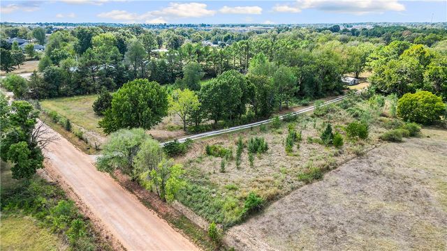 15791 Easterling Road, Pea Ridge, AR 72751