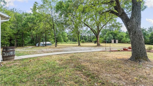 15791 Easterling Road, Pea Ridge, AR 72751