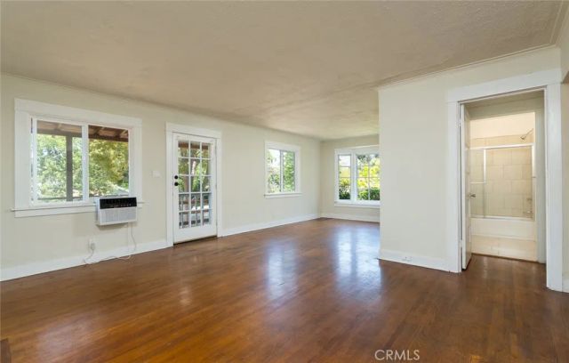 316 Kenneth Road, Glendale, CA 91202