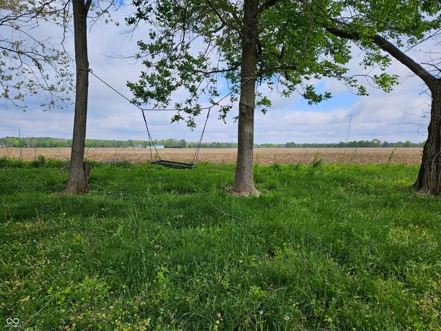 6243 E County Road 600 N, Bainbridge, IN 46105