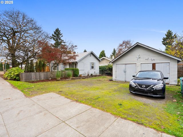 9605 Ne PRESCOTT St, Portland, OR 97220