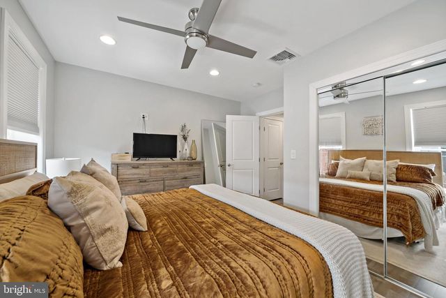 1225 TREE ST, Philadelphia, PA 19148