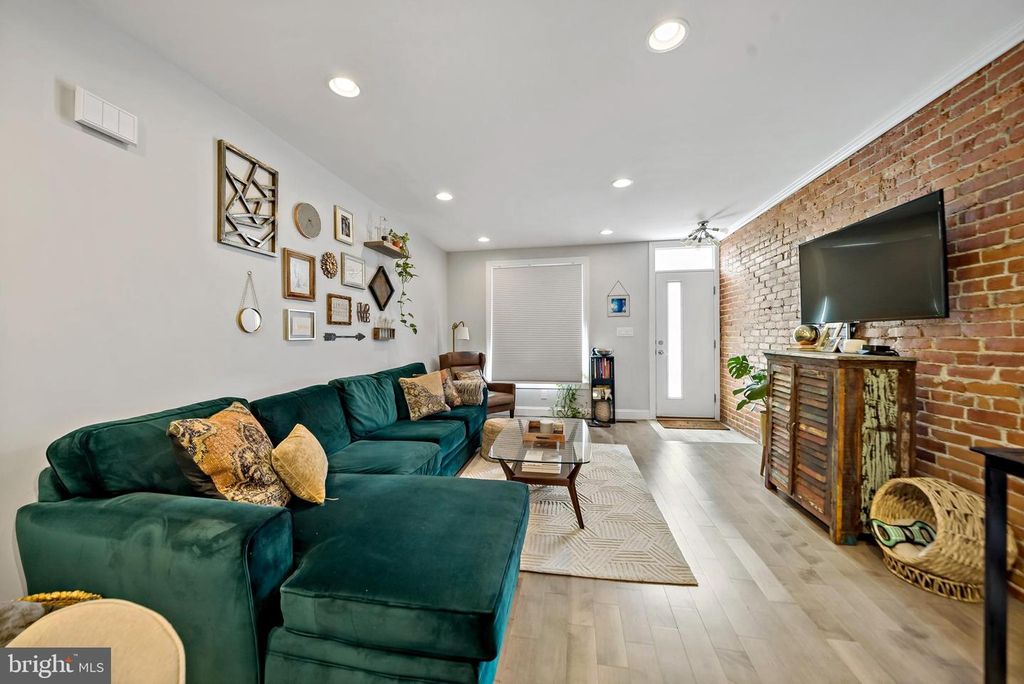 1225 TREE ST, Philadelphia, PA 19148