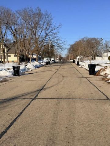 2405 Russet STREET, Racine, WI 53405