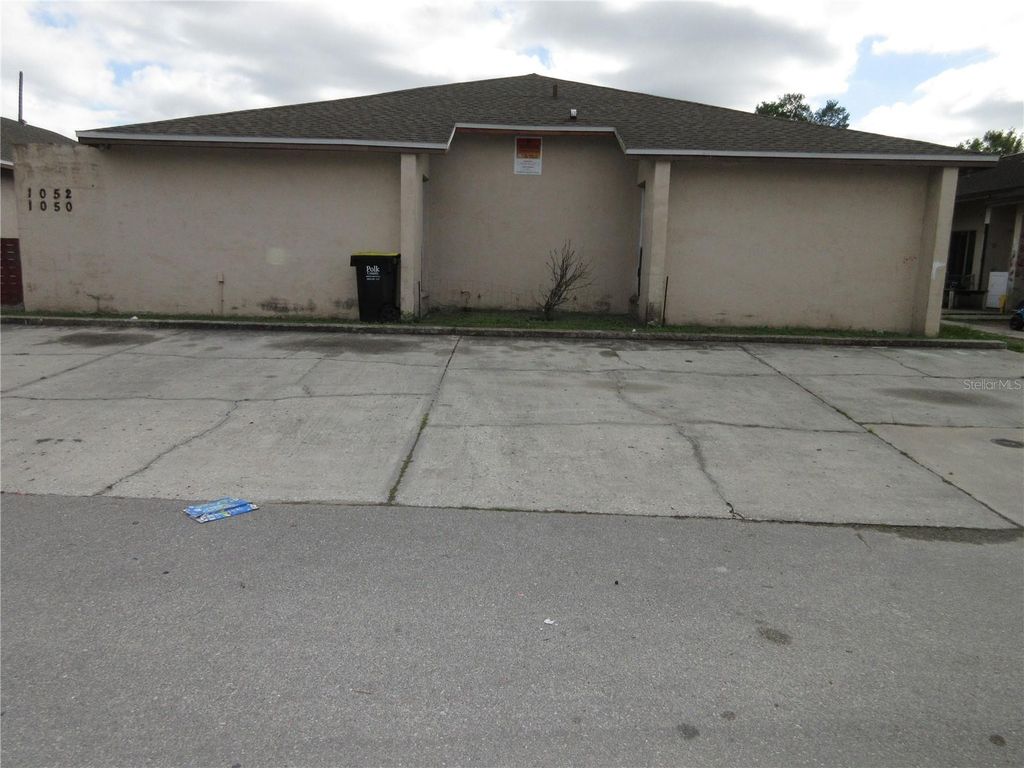 1050 CAPTIVA POINT, Lakeland, FL 33801