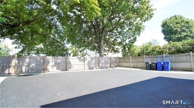26 Loundsbury Avenue 2, Norwalk, CT 06851