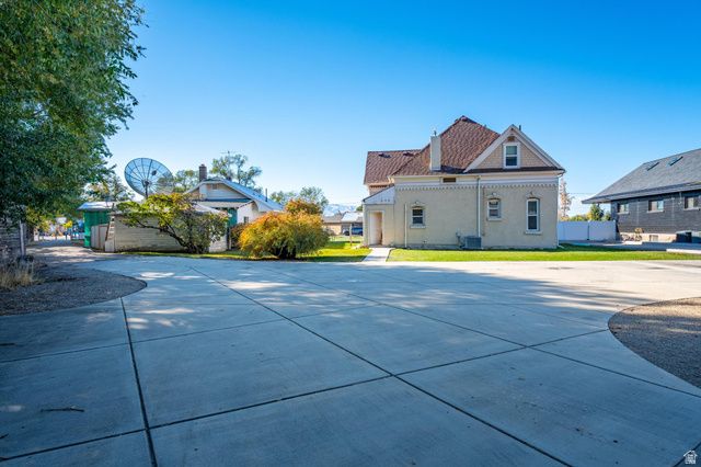 7 E STATE ST, Lehi, UT 84043