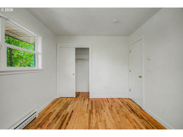 1315 N LOCUST St, Canby, OR 97013
