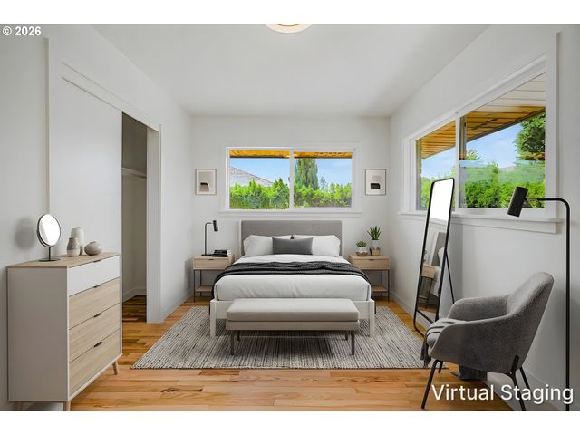 1315 N LOCUST St, Canby, OR 97013