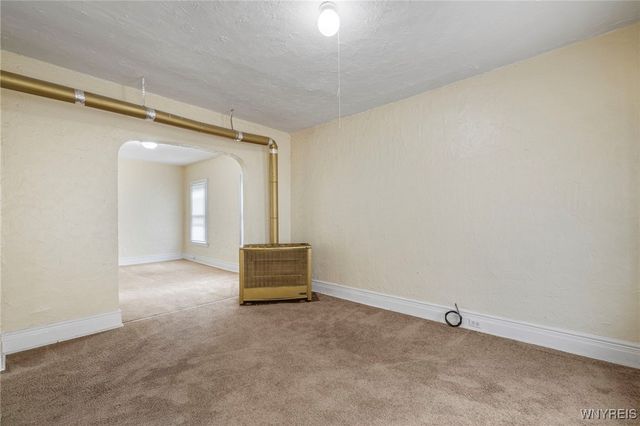 469 Emslie Street, Buffalo, NY 14212