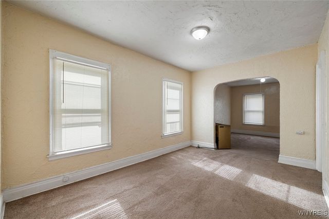 469 Emslie Street, Buffalo, NY 14212