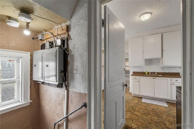 469 Emslie Street, Buffalo, NY 14212