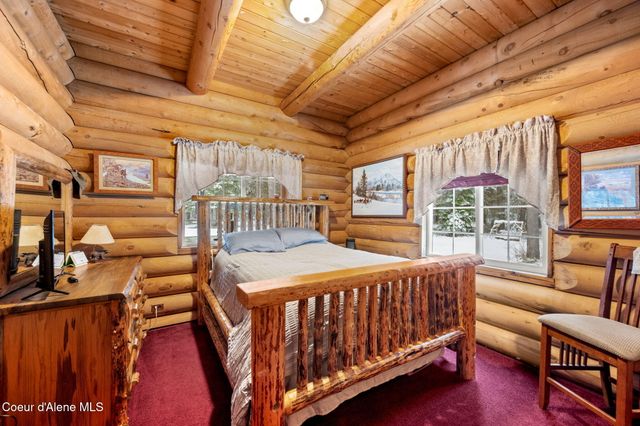 25165 N Vista View Ct, Rathdrum, ID 83858