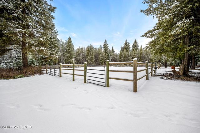 25165 N Vista View Ct, Rathdrum, ID 83858