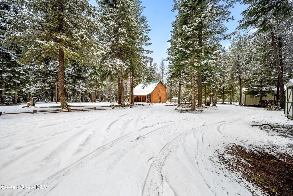 25165 N Vista View Ct, Rathdrum, ID 83858